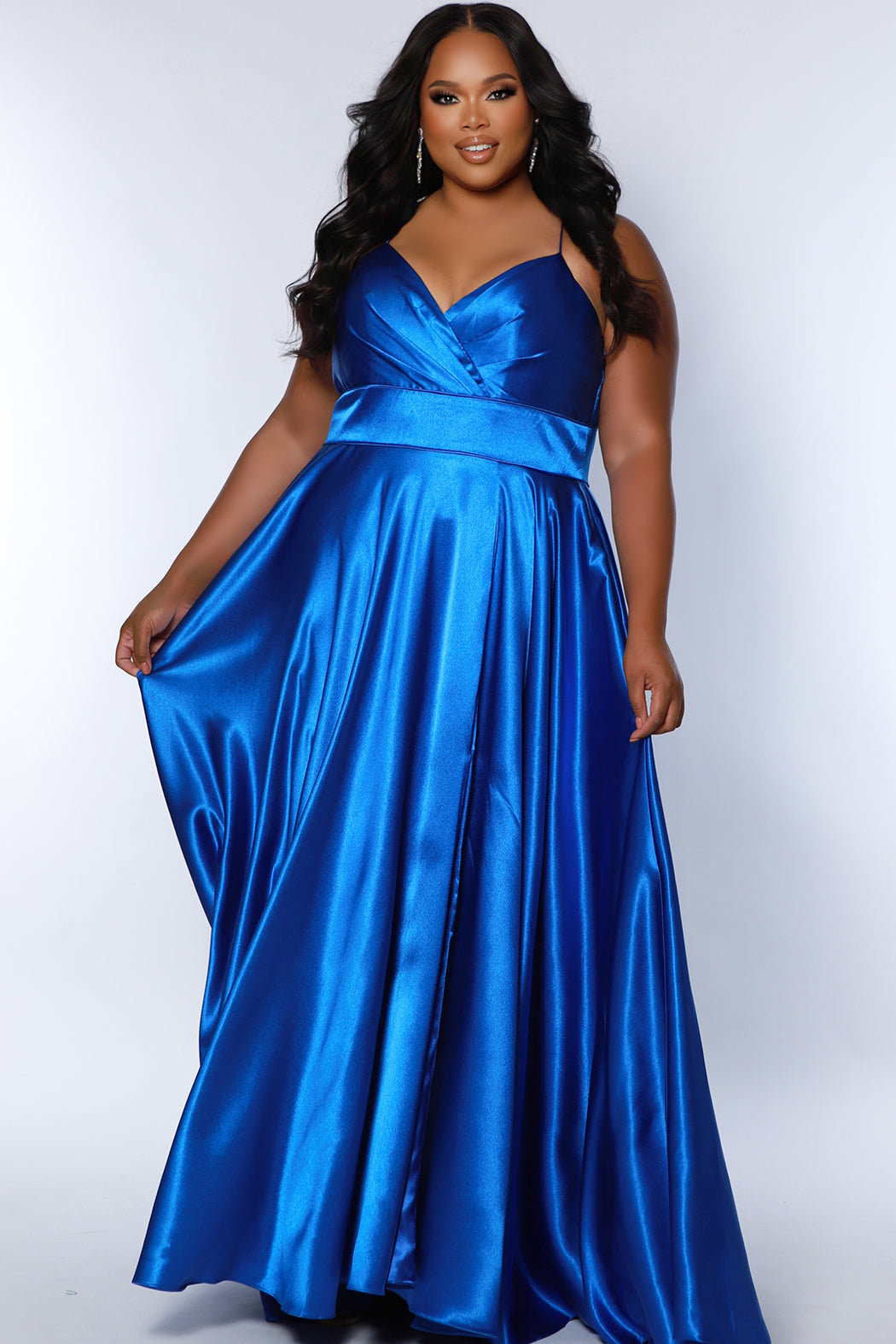 Sydney’s Closet SC7355 . Full A-line silhouette with a Sweetheart neckline and spaghetti straps. Has a lace up back, modesty panel and fully lined skirt with pockets and a slit. Offered in apricot orange, lemon yellow, lime green and raspberry pink. with new colors royal blue, navy blue and burgundy