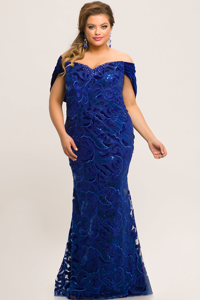valg Gøre klart slutpunkt Royal Blue Plus Size Velvet Fit & Flare Gown | Sydney's Closet