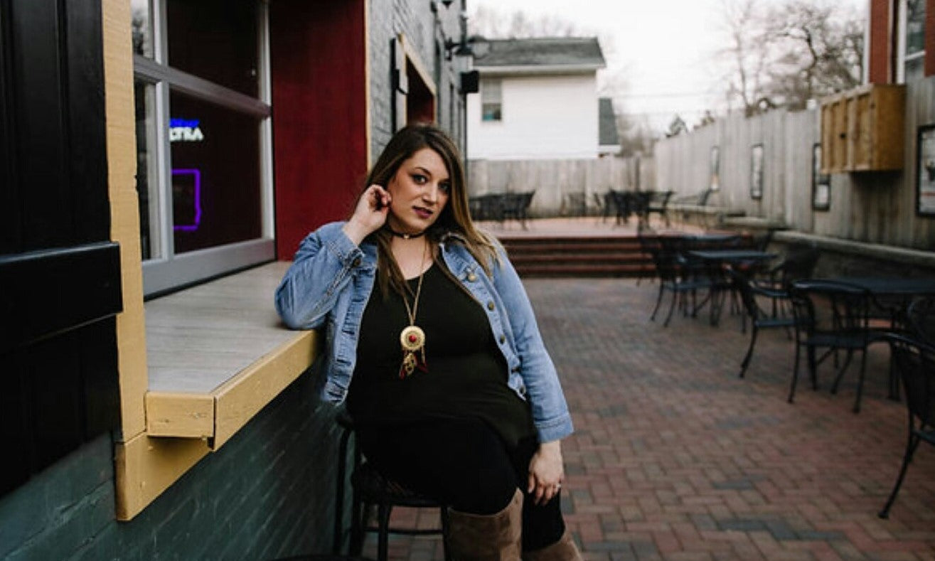 Featured #WCW Beauty: Tammy Viviano