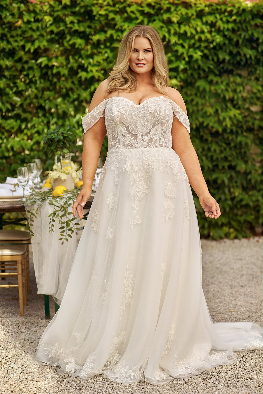 Plus Size Off The Shoulder Wedding Dresses