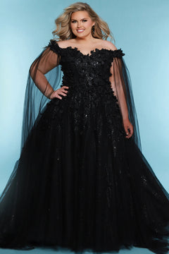 Sydney's Closet SC5315 Black. Detachable tulle scarves, Detachable spaghetti straps, Ball gown silhouette, Off-the-shoulder strap with elastic band, Detachable tulle scarves, Sweetheart neckline, Full ball gown skirt, Long invisible center back zipper, Chiffon 3D flowers on glitter net over sparkle tulle.