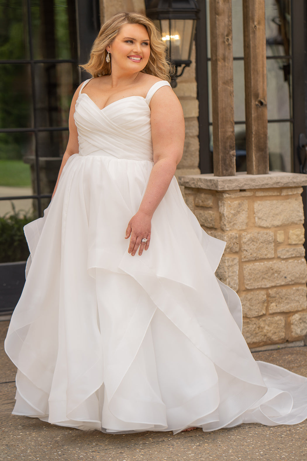 tiered wedding dress Gwendolyn, Organza Ivory / 30 Petticoats Frilly Dresses For evening party or any Girls dresses Color:Tc22
