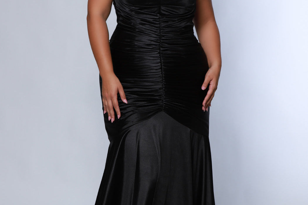 Sydney's Closet SC7364 Black. Stretch Satin, Stretch knit lining, Fitted silhouette, Strapless Sweetheart bodice,  optional spaghetti straps, Ruched front and back bodice, Invisible center back zipper, Sweep train, Horsehair hem