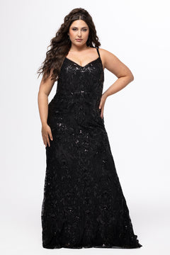 Sydney's Closet SC7429 in black

Plus size slim/fitted silhouette. V-neckline with spaghetti straps, natural waisltine and slim skirt with a sweep train.  Stretch sequin on stretch mesh fabric all over and a stretch knit lining. 