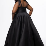 Sydney's Closet style SC7444 in black

A-line silhouette, square neckline with wide straps and detachable bows at high point of shoulder. Natural waistline, full A-line skirt with pockets and crinoline. 