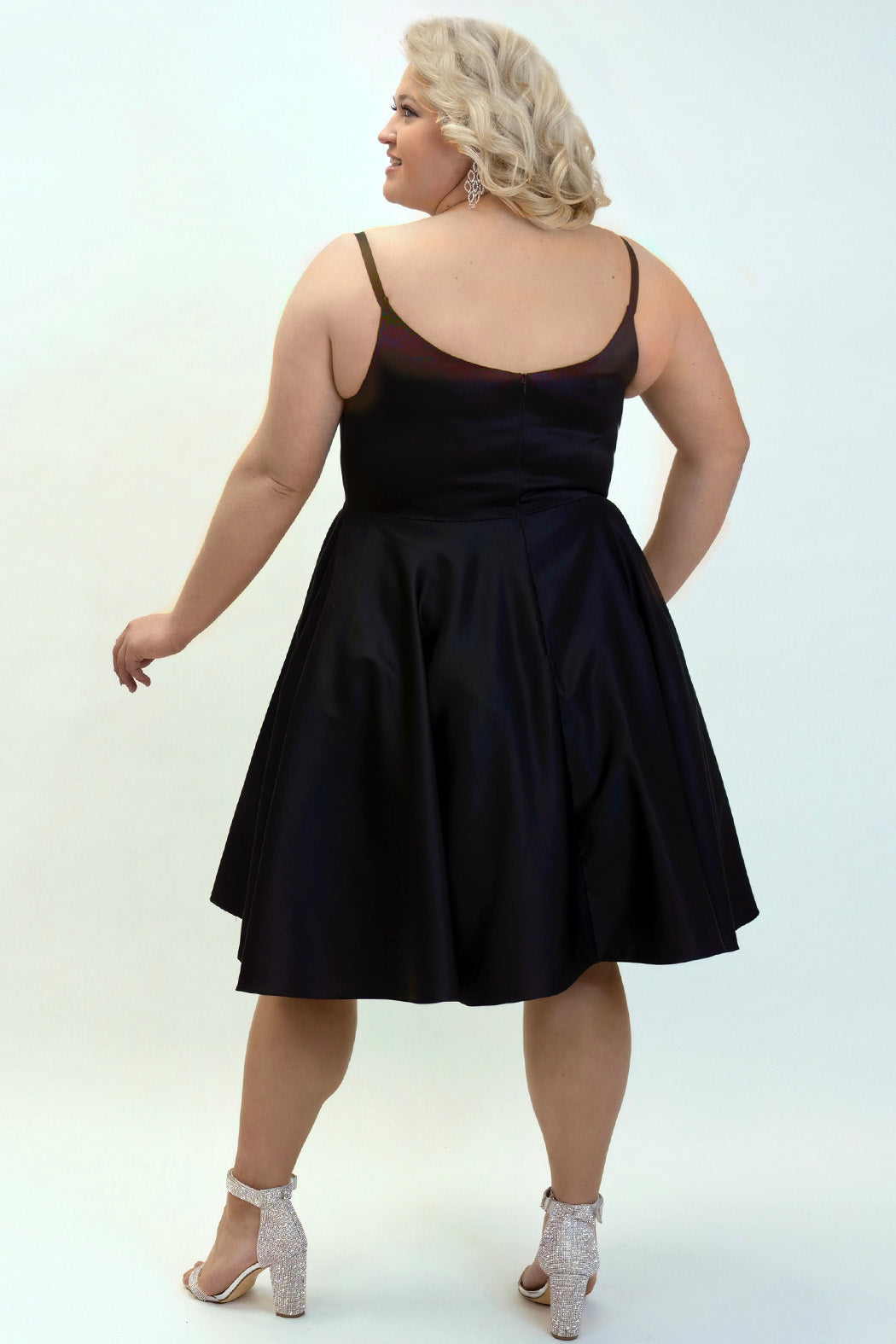 Sydney's Closet CE2401 Black. A-line silhouette, Scoop neckline polyester satin. Short party dress with pockets