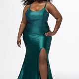 Tease Prom style TE2627 in Emerald green. 

Fitted plus size gown with Stretch satin, Scoop neckline, Straps and a Natural waistline. A ruched bum and left leg slit. lace up back with modesty panel. Horsehair hem and sweep train. Available in sizes 14-24 in Lipstick pink, Emerald green and Navy blue. 