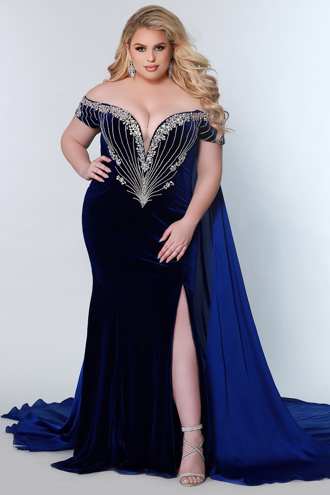 5 Winter Events to Wear an Evening Gown | Elegancia Formal Wear