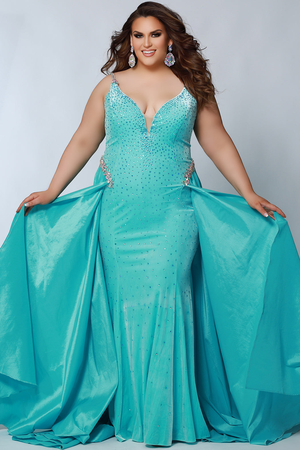Used ball gown for sale, Women's Fashion, Dresses & Sets, Evening Dresses &  Gowns on Carousell