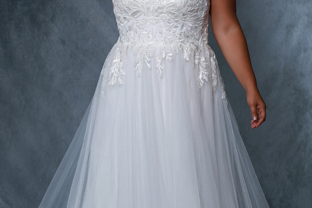 Michelle Bridal MB2204 Plus Size A-line wedding dress with lace bodice, lace straps, and a tulle skirt. 