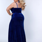 Sydney’s Closet SC7342 Royal blue. Slim/Fitted silhouette, strapless with optional spaghetti straps. Modified Basque waist, exposed corset boning on bodice and a ruched waist. Stretch velvet, with high slit and sweep train.