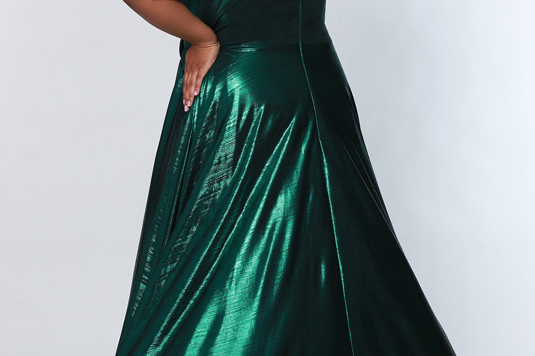 Tease Prom TE2116 Back view emerald metallic Plus Size A-line dress with slit, v-neck, and spaghetti straps that form a V at the top back of the gown.